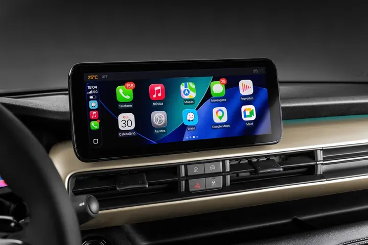 Pantalla multimedia del Jeep Avenger con Apple CarPlay
